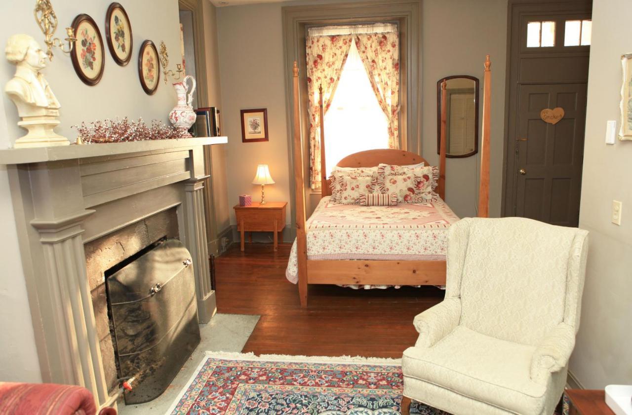 The Lafayette Inn & Restaurant Stanardsville Rom bilde
