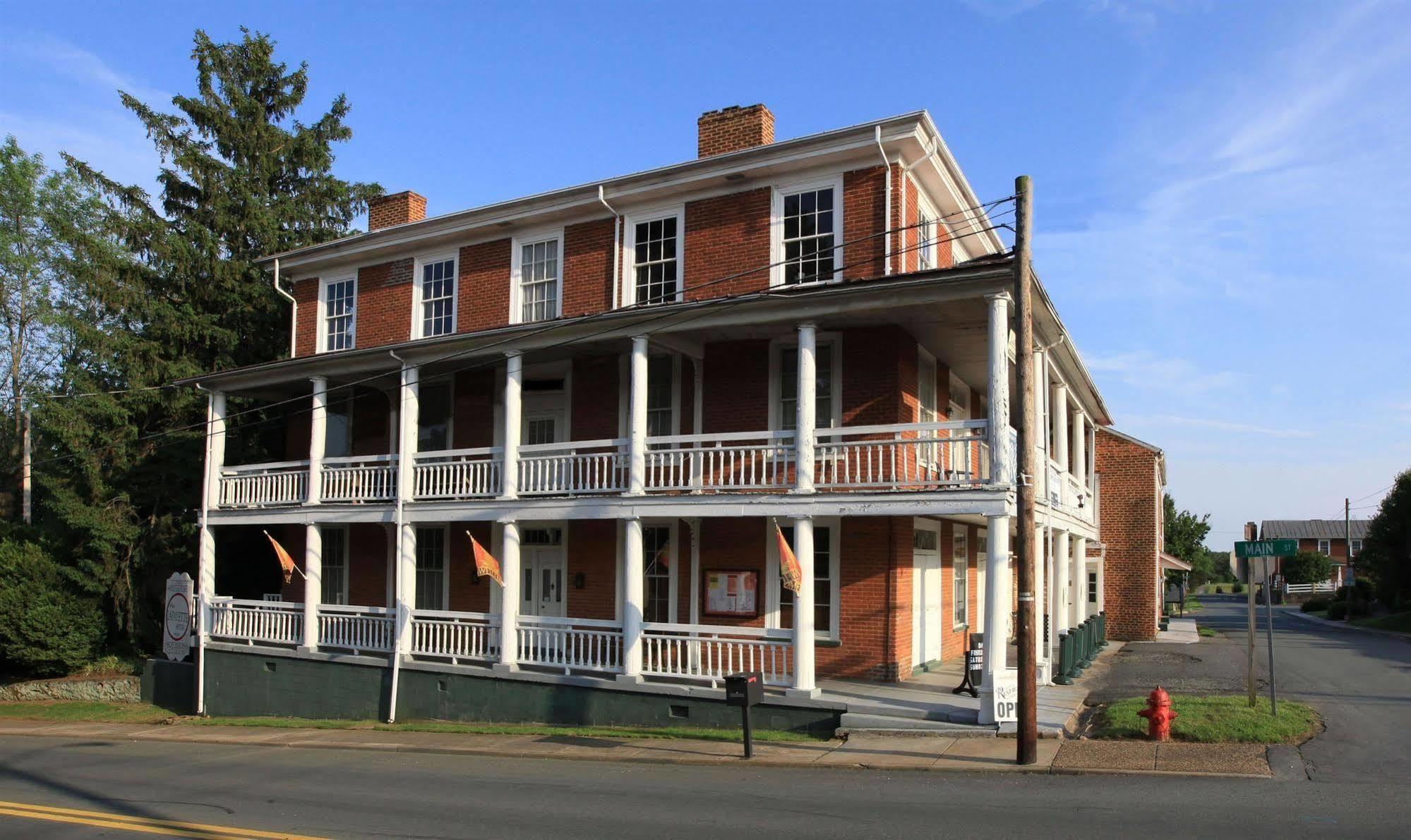 The Lafayette Inn & Restaurant Stanardsville Eksteriør bilde